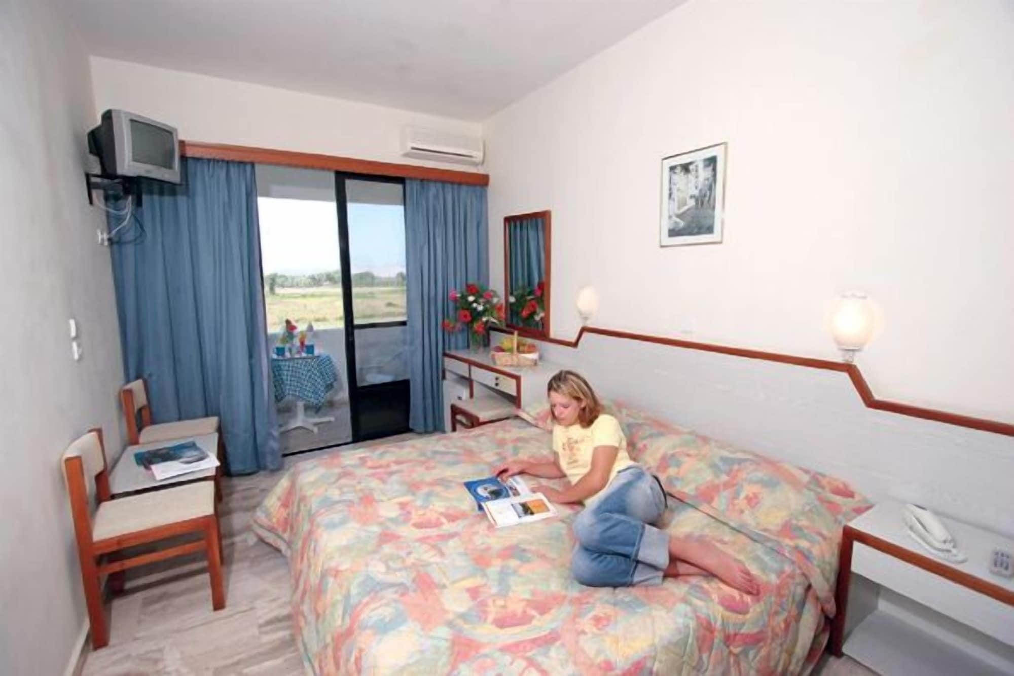Nina Hotel Marmari  Exterior foto